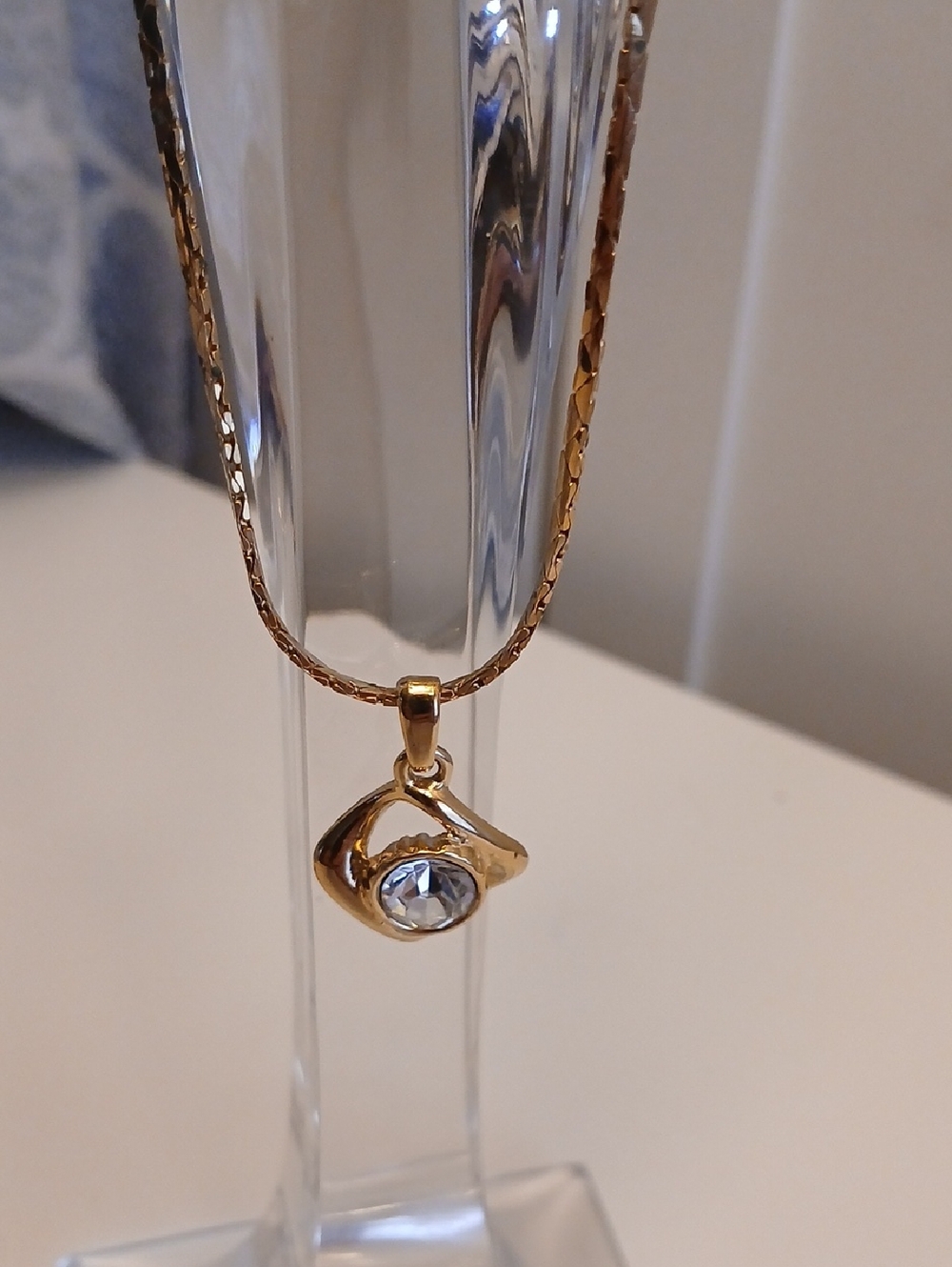 Yves Saint Laurent Gold Rhinestone Necklace 17 " - Picture 6 of 11